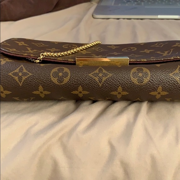 Authentic Favorite MM Monogram - Picture 10 of 13